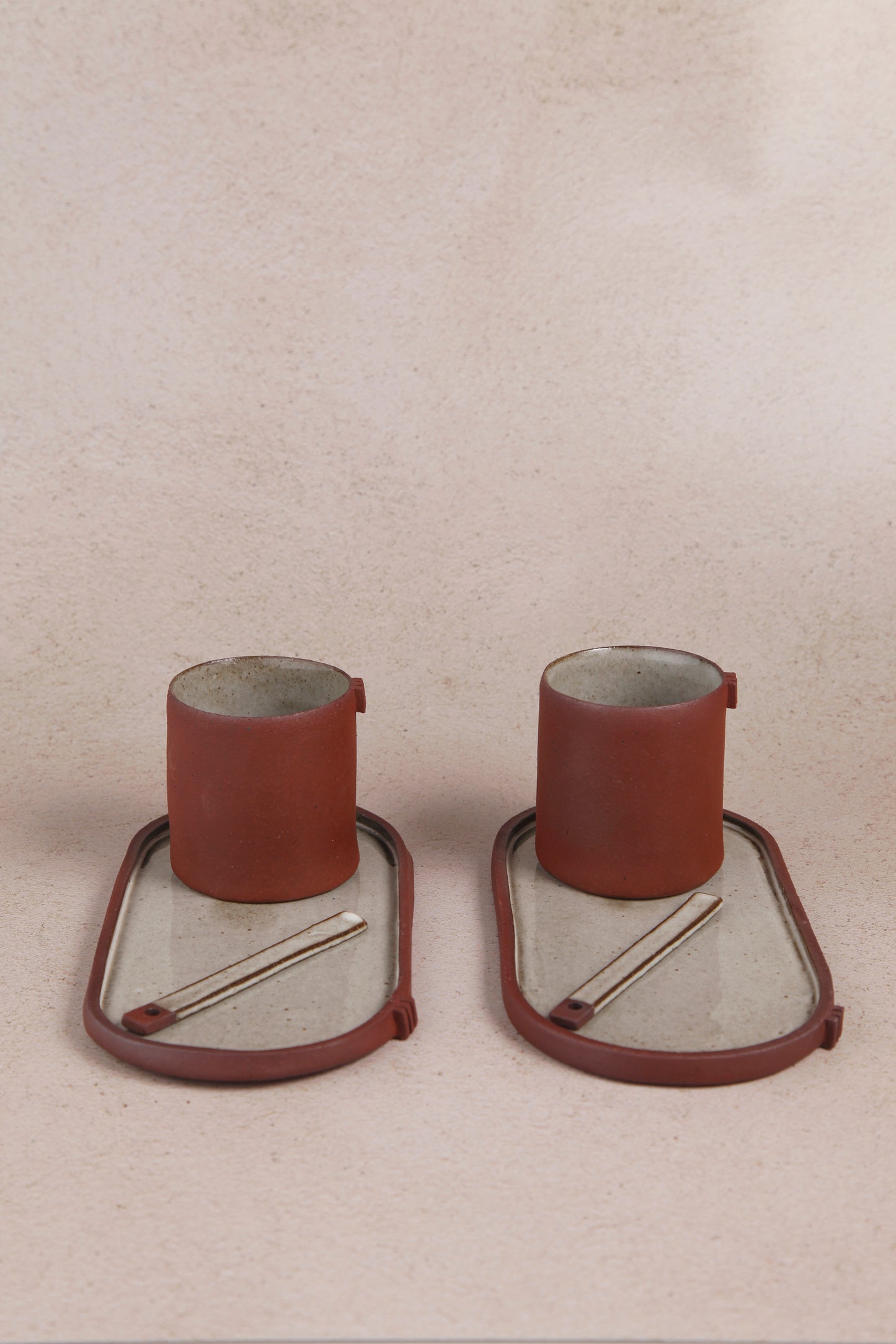 Breakfast tray in dark red and white - cup and saucer